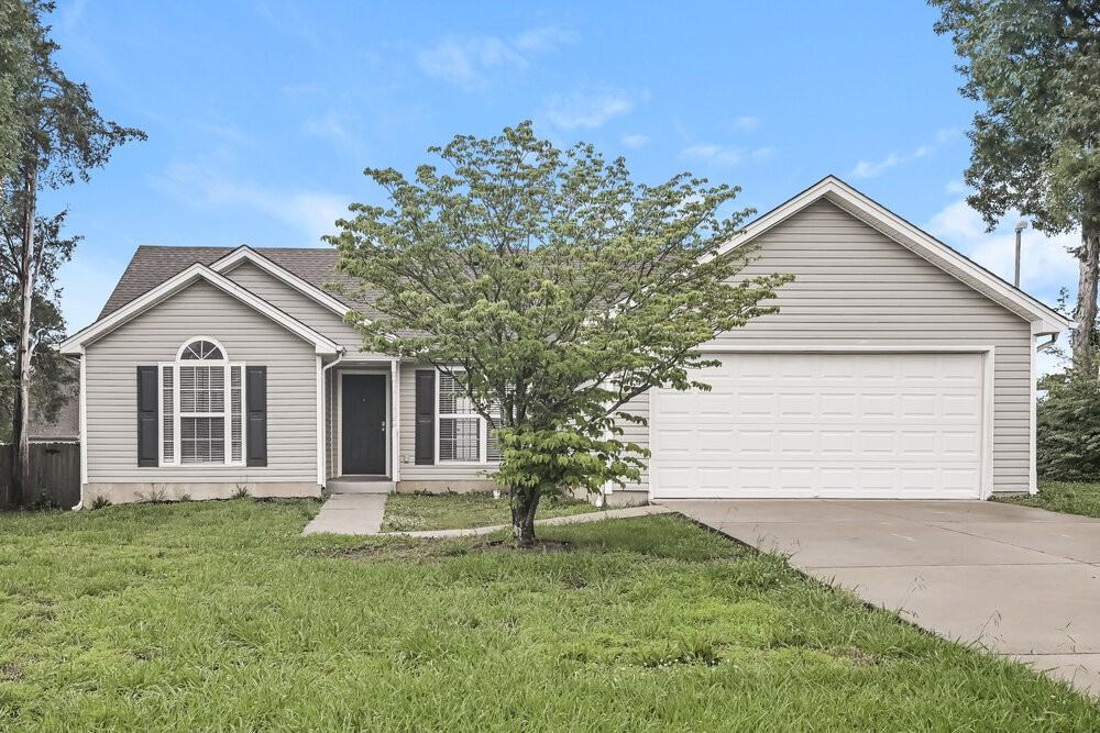 416 Lake Forest Dr