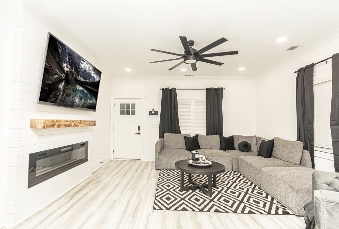 330 Macon Ave #1 - Photo 4 of 20