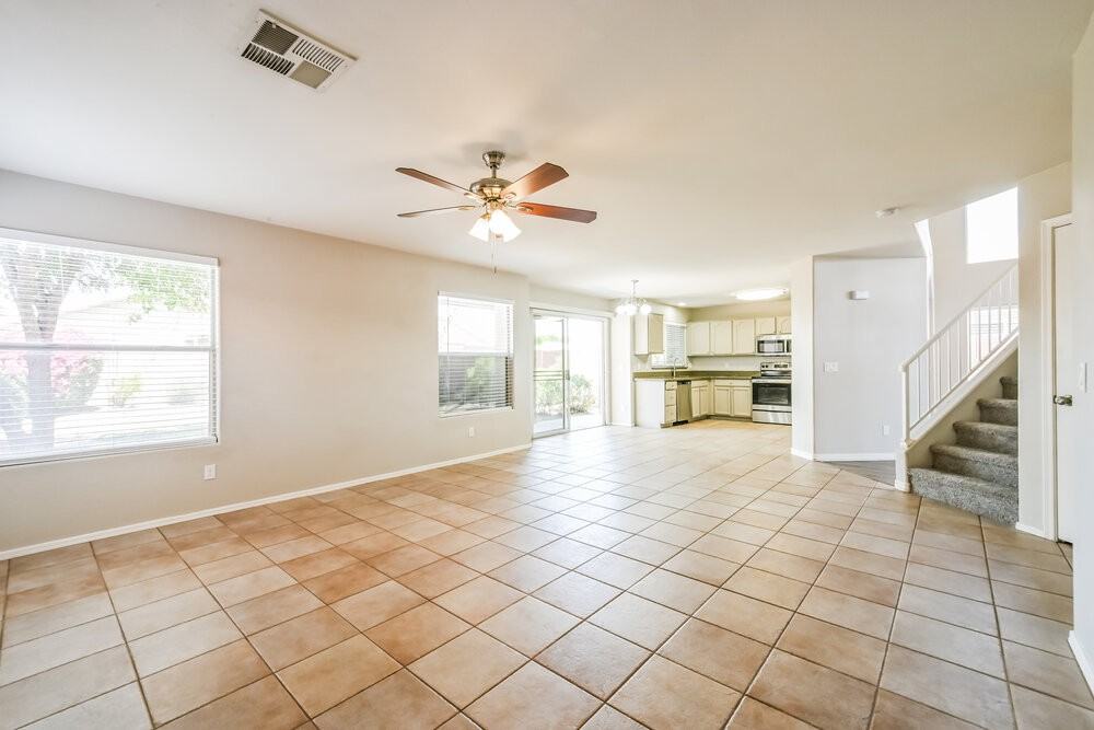 1036 W Olive Ave - Photo 4 of 17