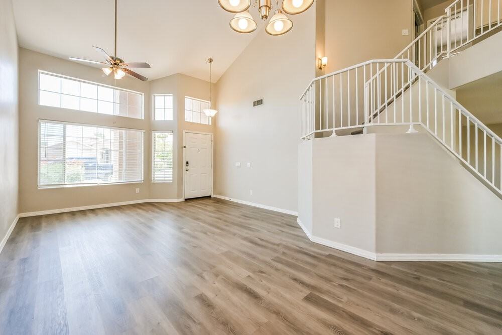 1036 W Olive Ave - Photo 7 of 17
