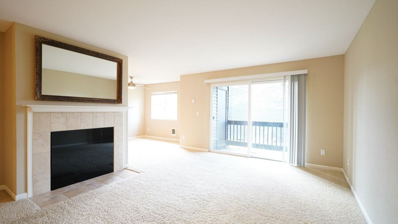 9380 Sw 146th Ter Apt M2 #M2 - Photo 5 of 43