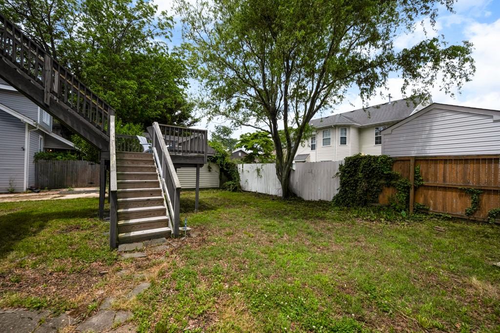 220 E Randall Ave #1 - Photo 7 of 17