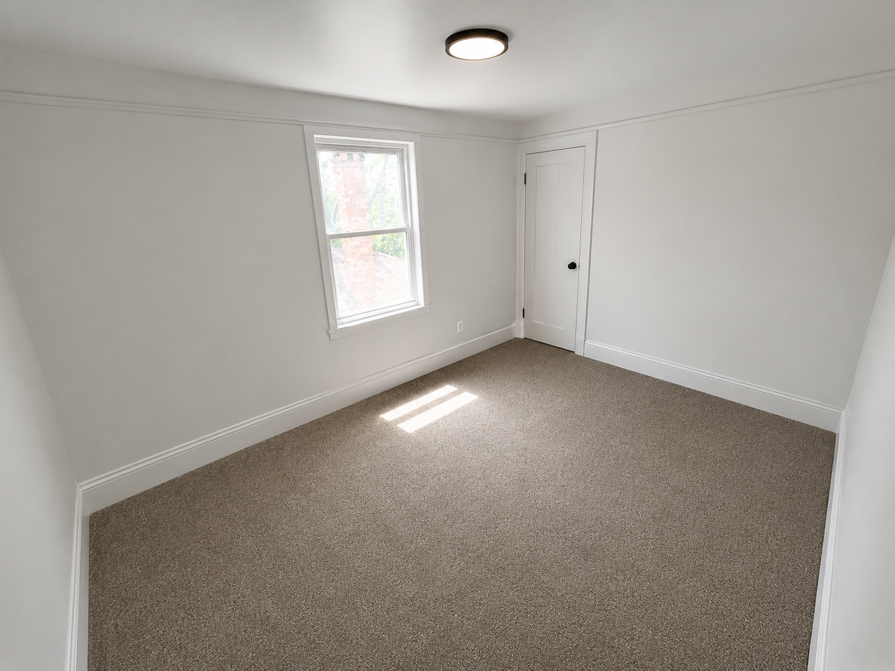16837 Winthrop St #1 - Photo 4 of 8