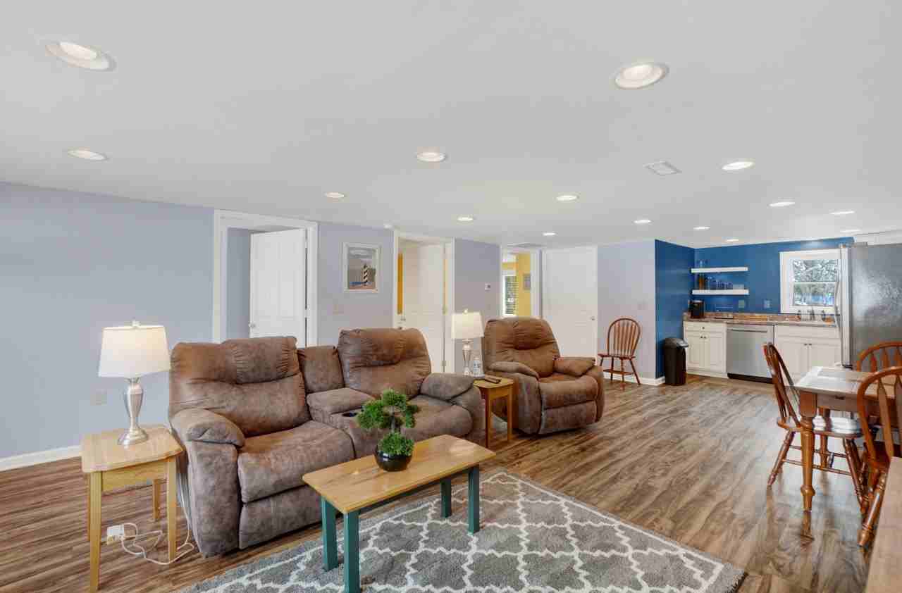25 Boundary Dr #1 - Photo 4 of 25