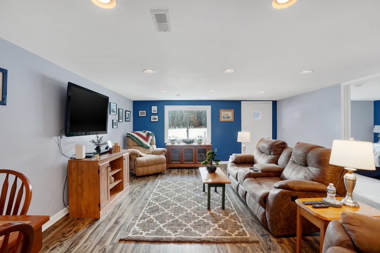 25 Boundary Dr #1 - Photo 5 of 25