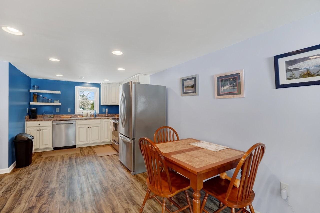 25 Boundary Dr #1 - Photo 6 of 25