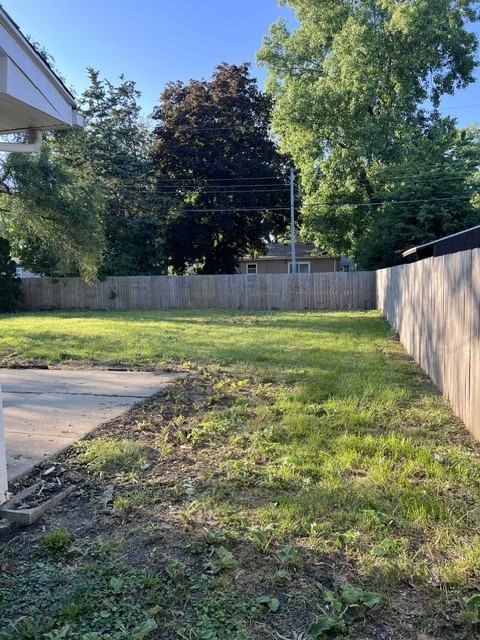 1418 Dobbins Dr #1 - Photo 3 of 20