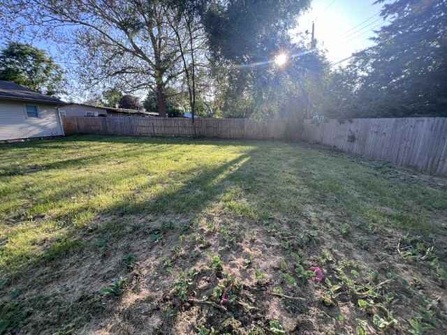 1418 Dobbins Dr #1 - Photo 7 of 20