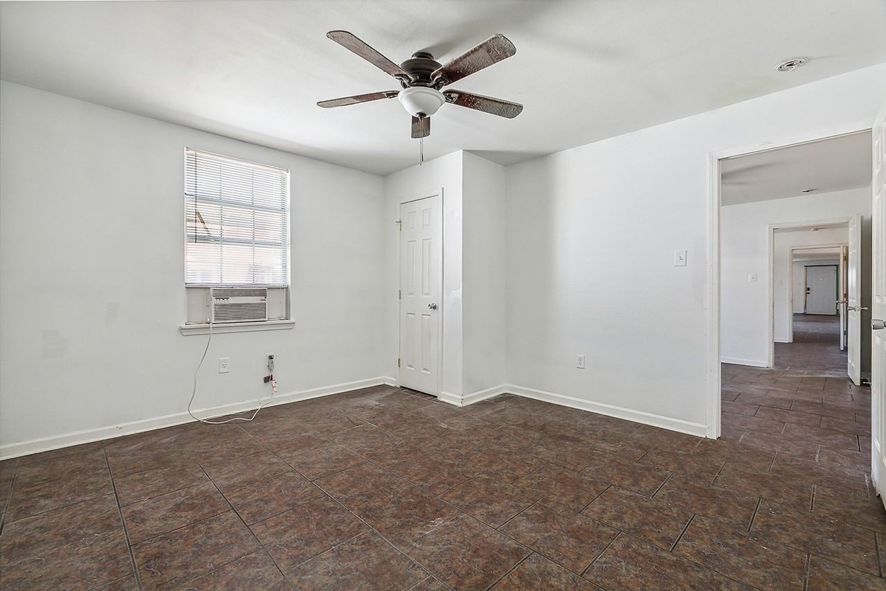 2338 Annette St #1 - Photo 5 of 10