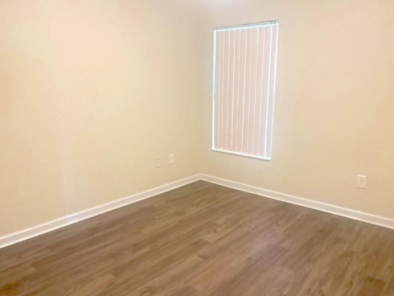 5134 Sw 41st St #1 - Photo 3 of 12