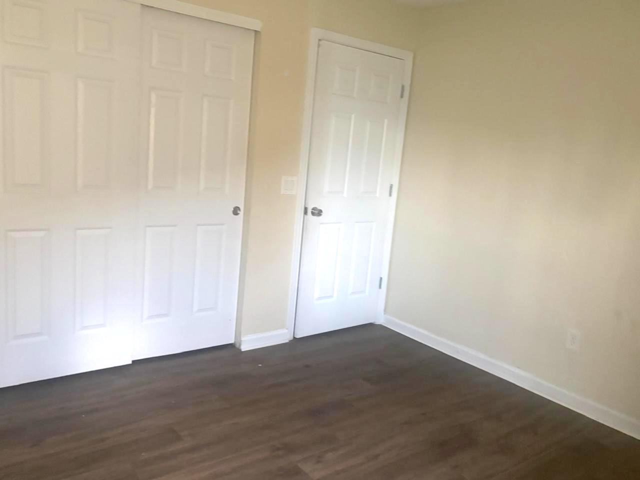 5134 Sw 41st St #1 - Photo 5 of 12