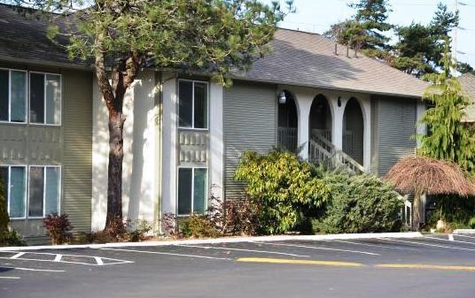 600 Black Lake Blvd Sw - Photo 5 of 14