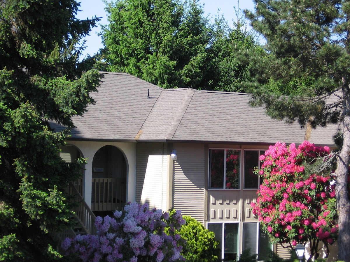600 Black Lake Blvd Sw - Photo 2 of 14