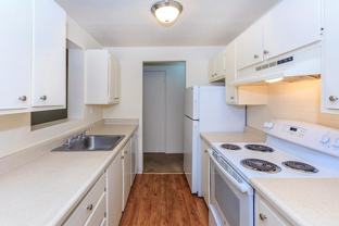 600 Black Lake Blvd Sw - Photo 1 of 1