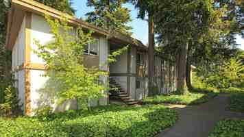 featured image of 522 Lilly Rd Ne