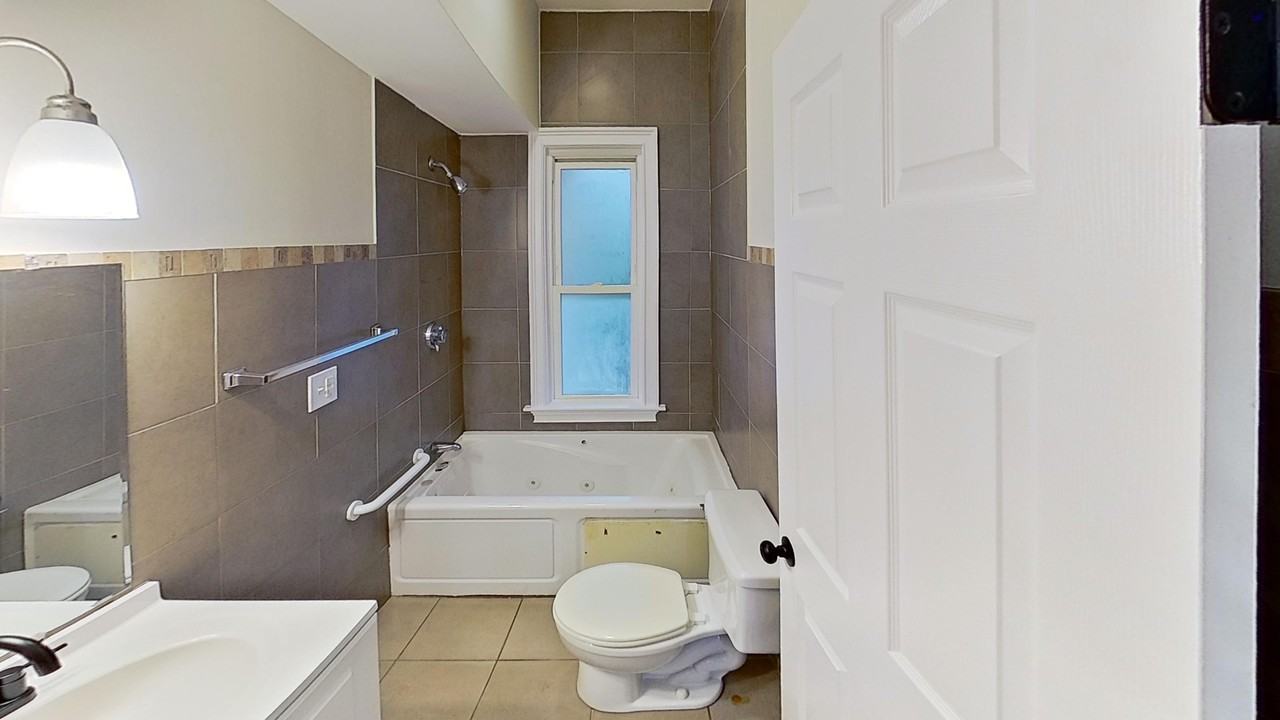 9 Landor Road #3 - Photo 5 of 13