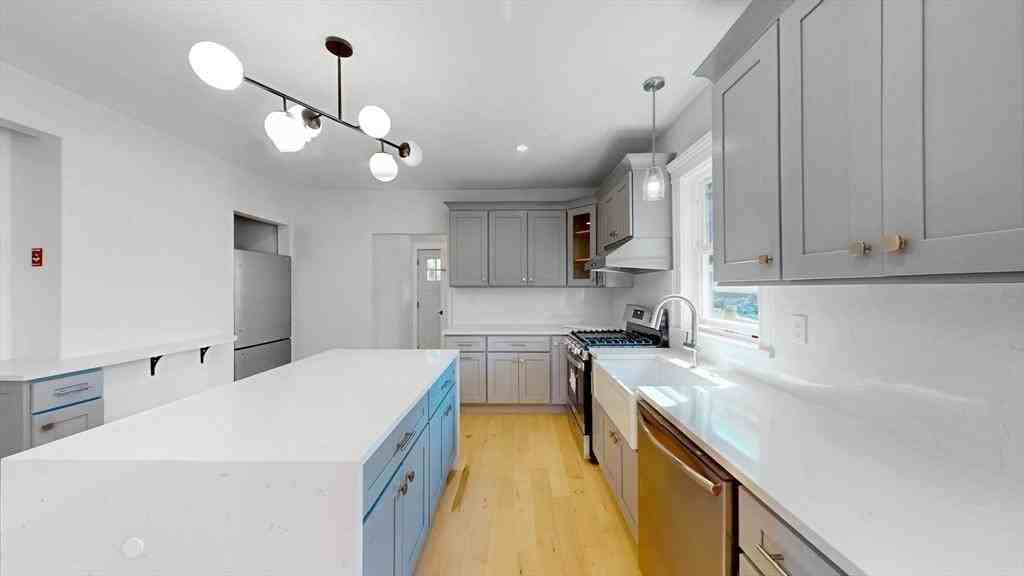 294 Park St #294 - Photo 2 of 25