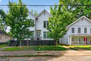 454 Calhoun St Nw #B - Photo 1 of 1