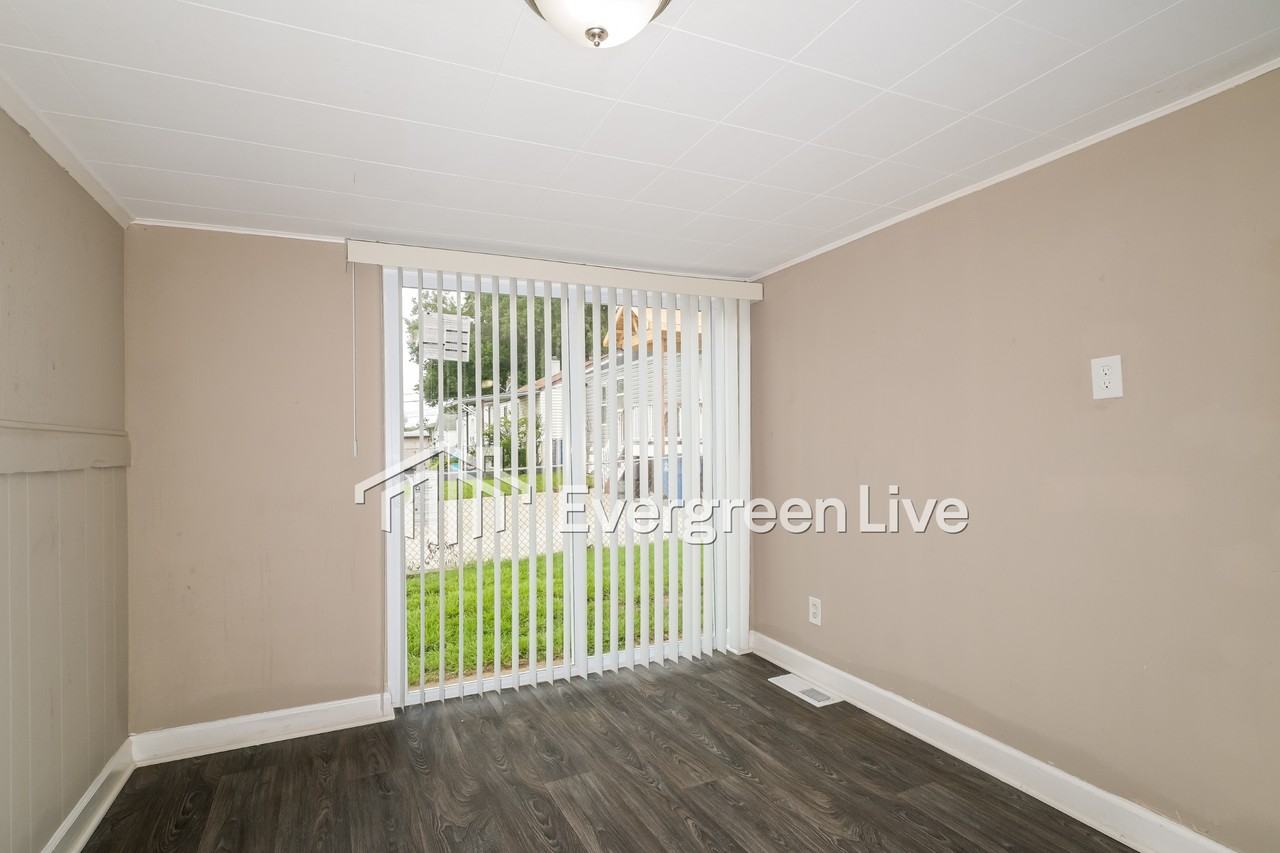 9500 Echo Ln - Photo 5 of 15