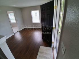 9548 Charlotte St - Photo 1 of 1