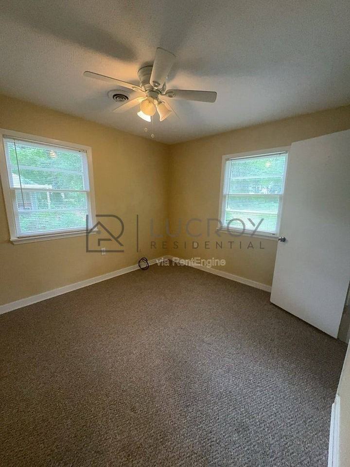 346 Mason Blvd - Photo 7 of 10