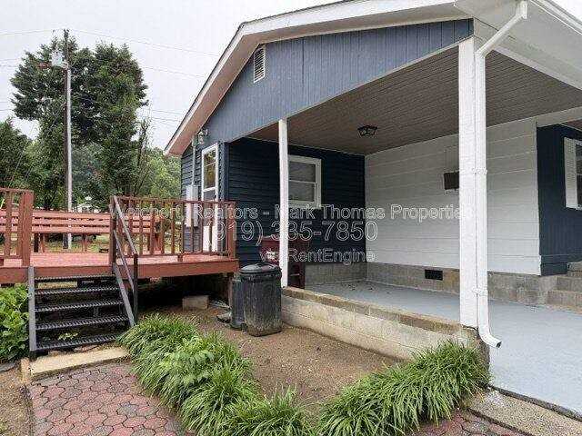 235 Nora Poole Rd - Photo 3 of 10