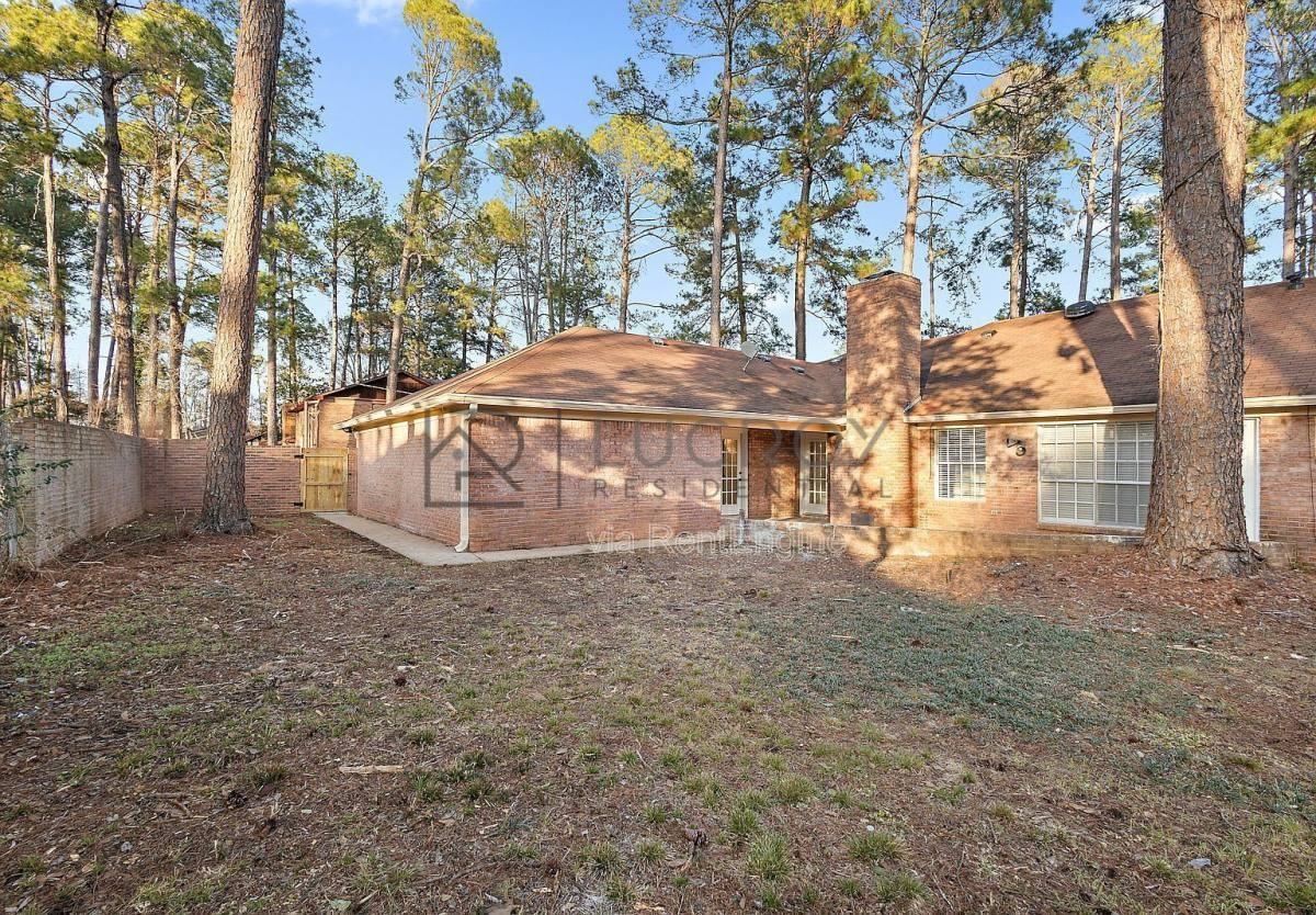 816 Winthrop Cir - Photo 7 of 10