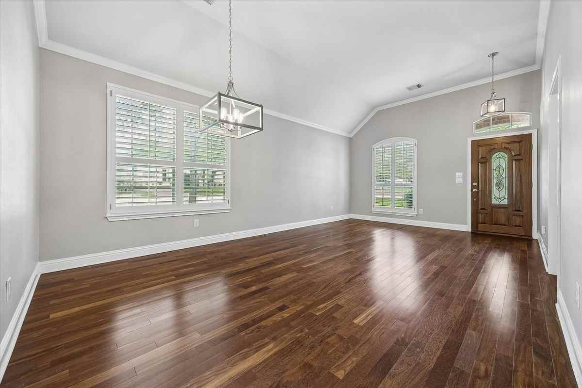 12825 Rush Creek Ln - Photo 7 of 21