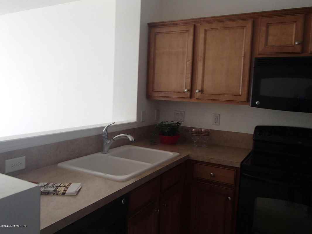 8125 Summer Gate Ct - Photo 6 of 24
