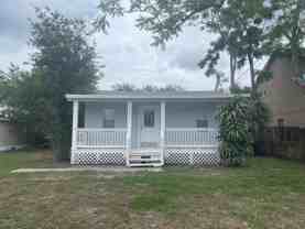 6712 S Himes Ave - Photo 1 of 1