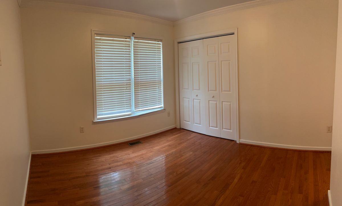 13090 Gravelbrook Rd - Photo 7 of 11