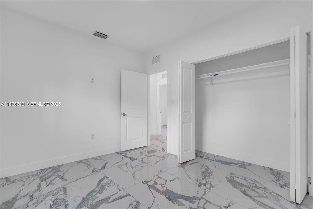 11870 Sw 220th St ##A - Photo 5 of 20