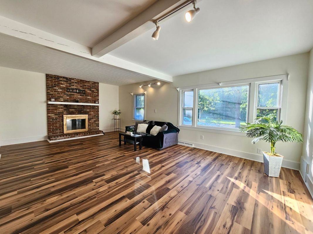 117A Lowell Rd - Photo 6 of 25