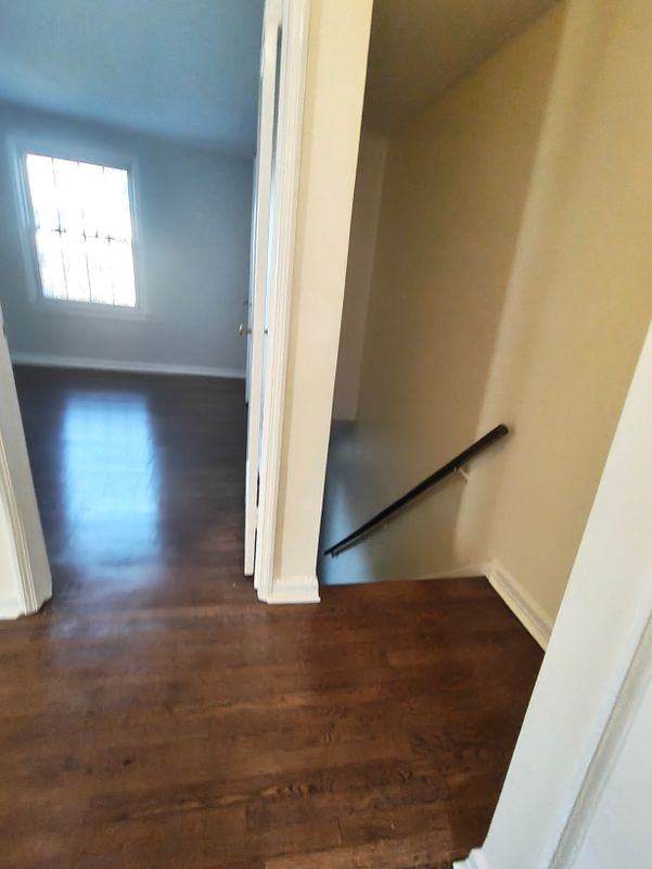 7 Lane Crest Ave - Photo 3 of 12