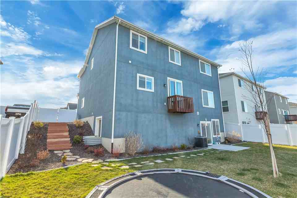 7294 N Silver Creek Way - Photo 3 of 22