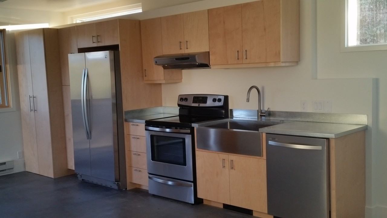 456 S 3rd St #C - Photo 7 of 21