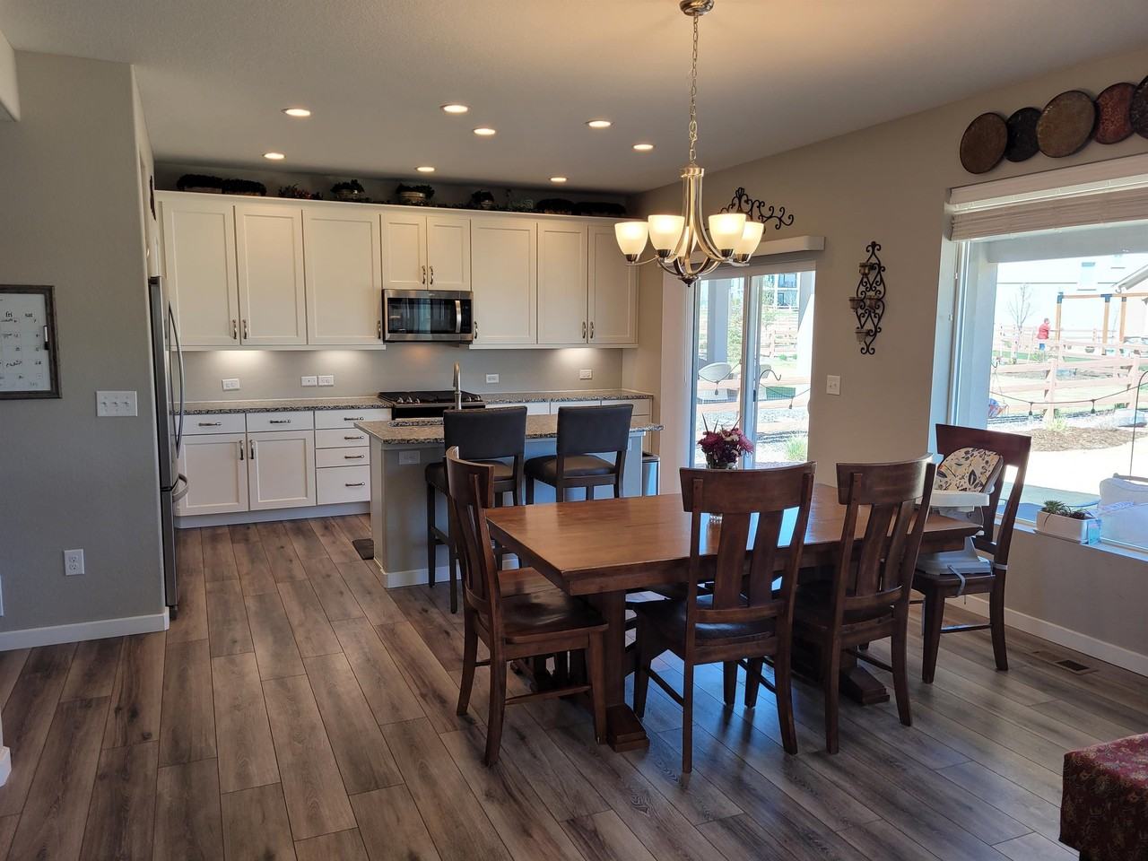 10135 Thrive Ln - Photo 6 of 23
