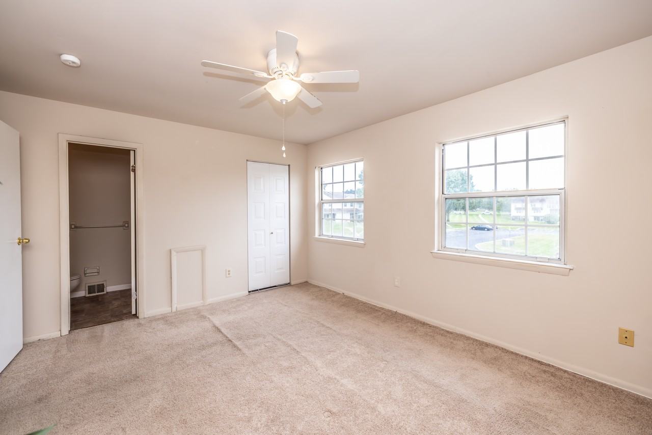 188 Chester Ct #1 - Photo 2 of 11