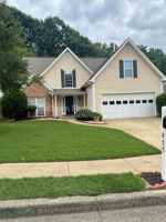 featured image of 475 Ellesmere Way