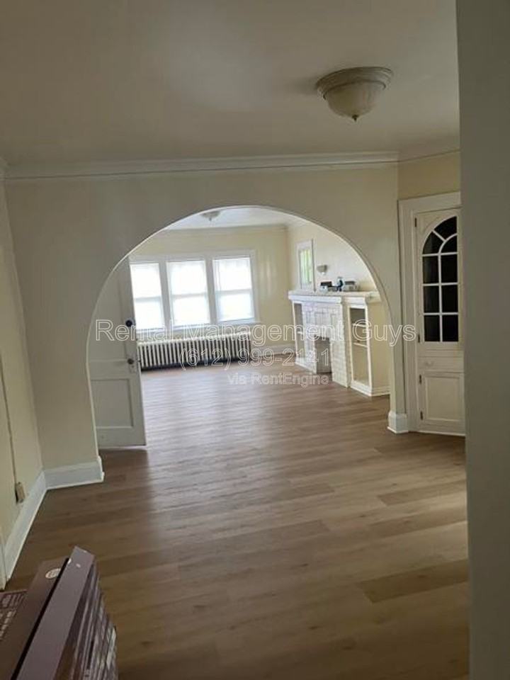 1649 Russell Ave N #2 - Photo 4 of 27