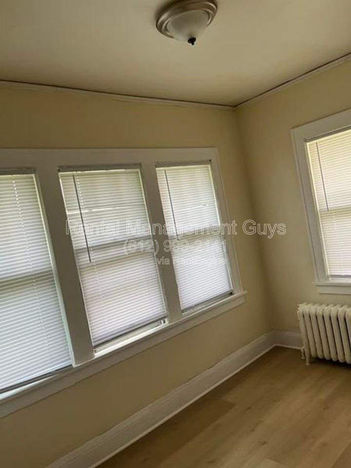1649 Russell Ave N #2 - Photo 7 of 27