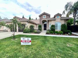featured image of 1030 E Royal Dornoch Ave
