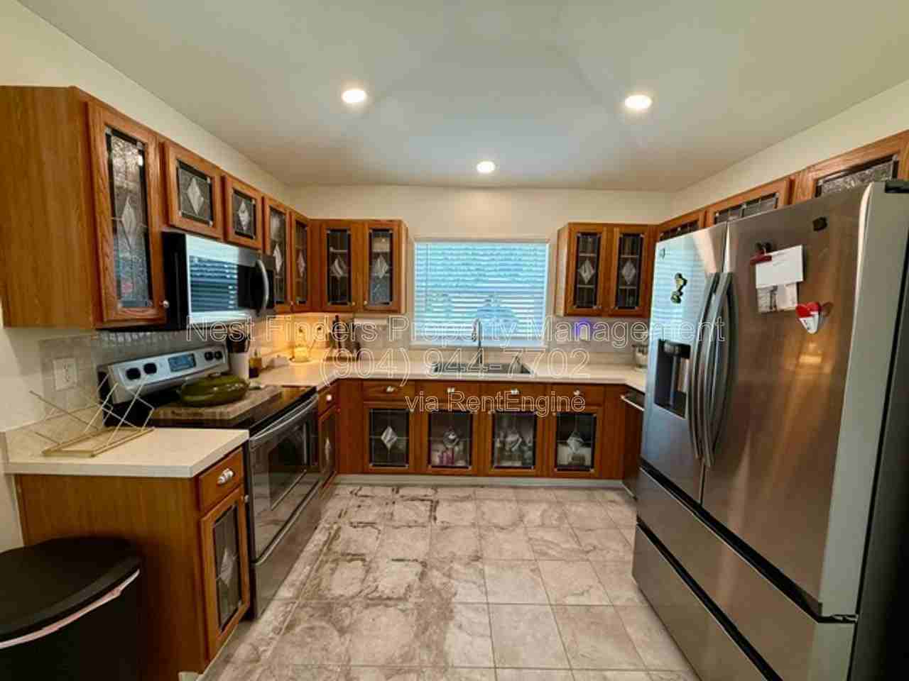 349 Melissa Ray Dr - Photo 4 of 35