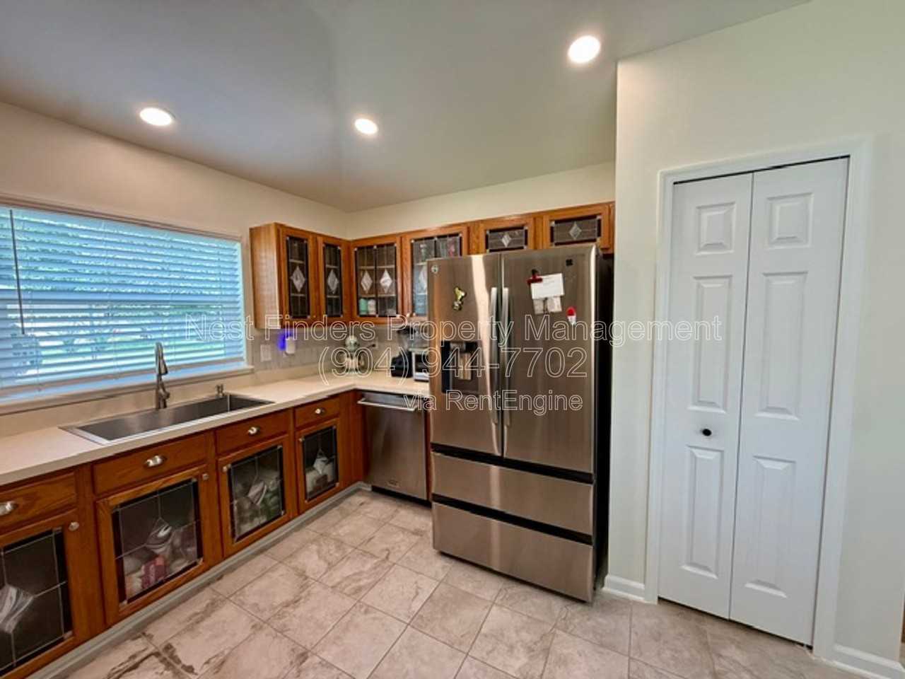 349 Melissa Ray Dr - Photo 6 of 35