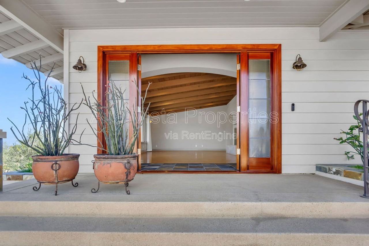 5940 La Jolla Mesa Dr - Photo 3 of 50