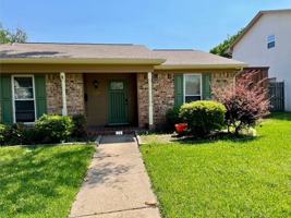 featured image of 737 Snowden Dr