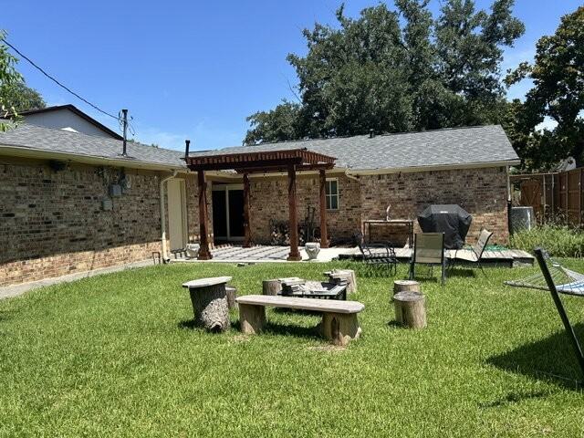 737 Snowden Dr - Photo 6 of 10