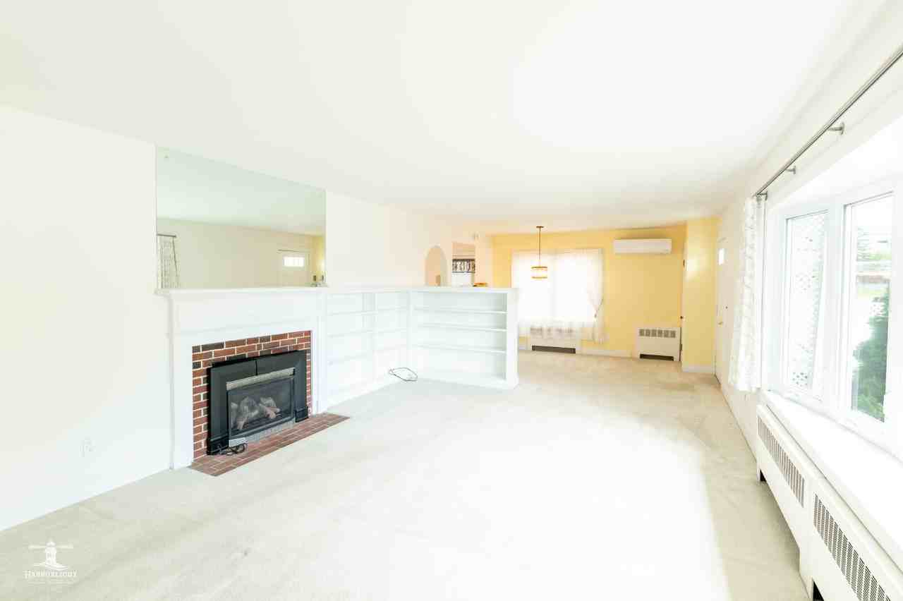 44 Westbrook St - Photo 2 of 42