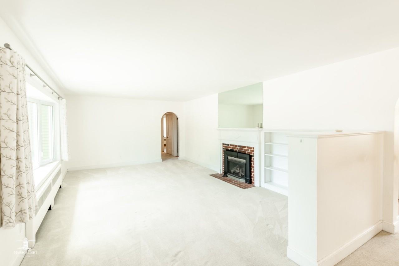 44 Westbrook St - Photo 3 of 42