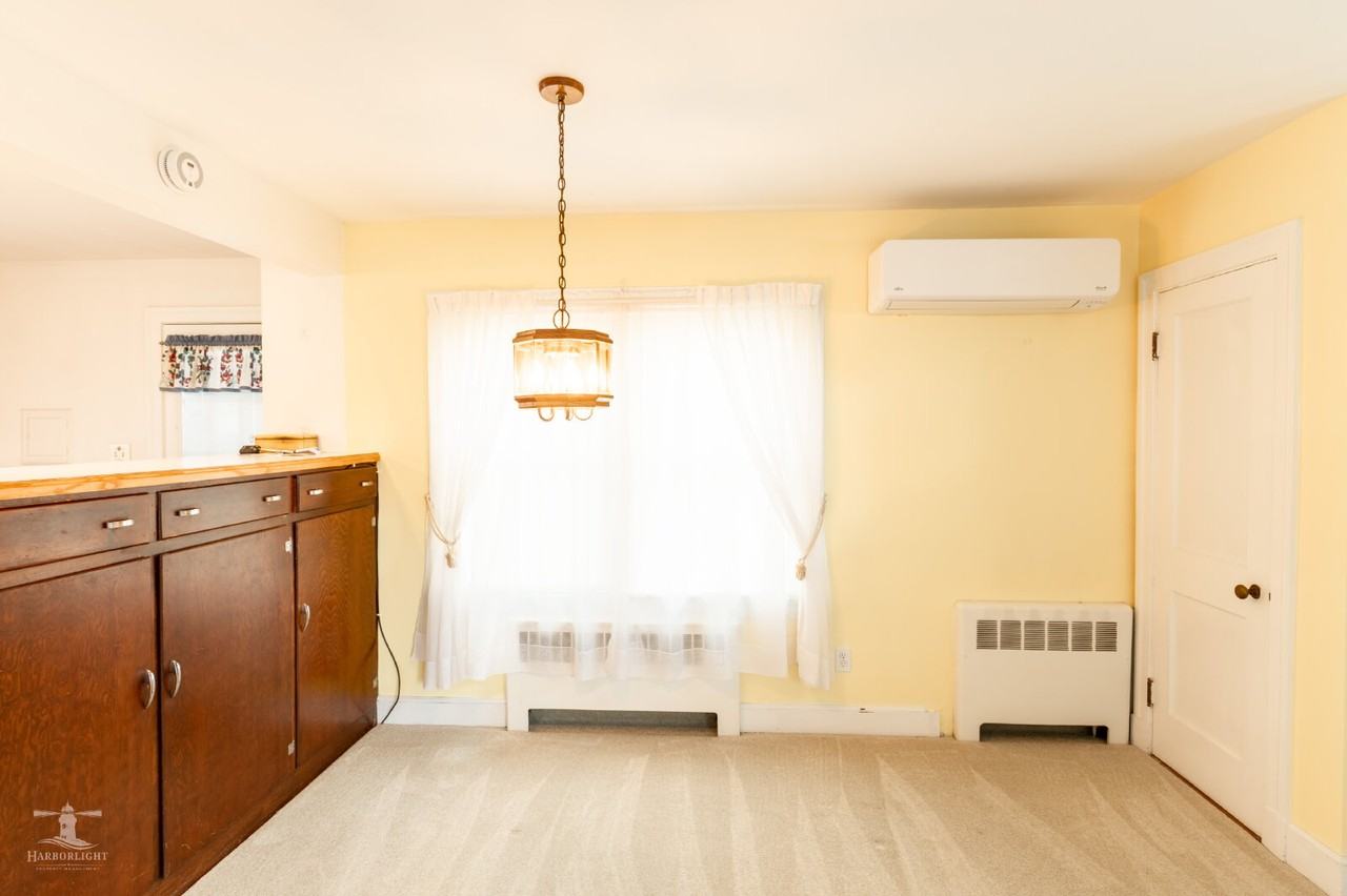 44 Westbrook St - Photo 5 of 42
